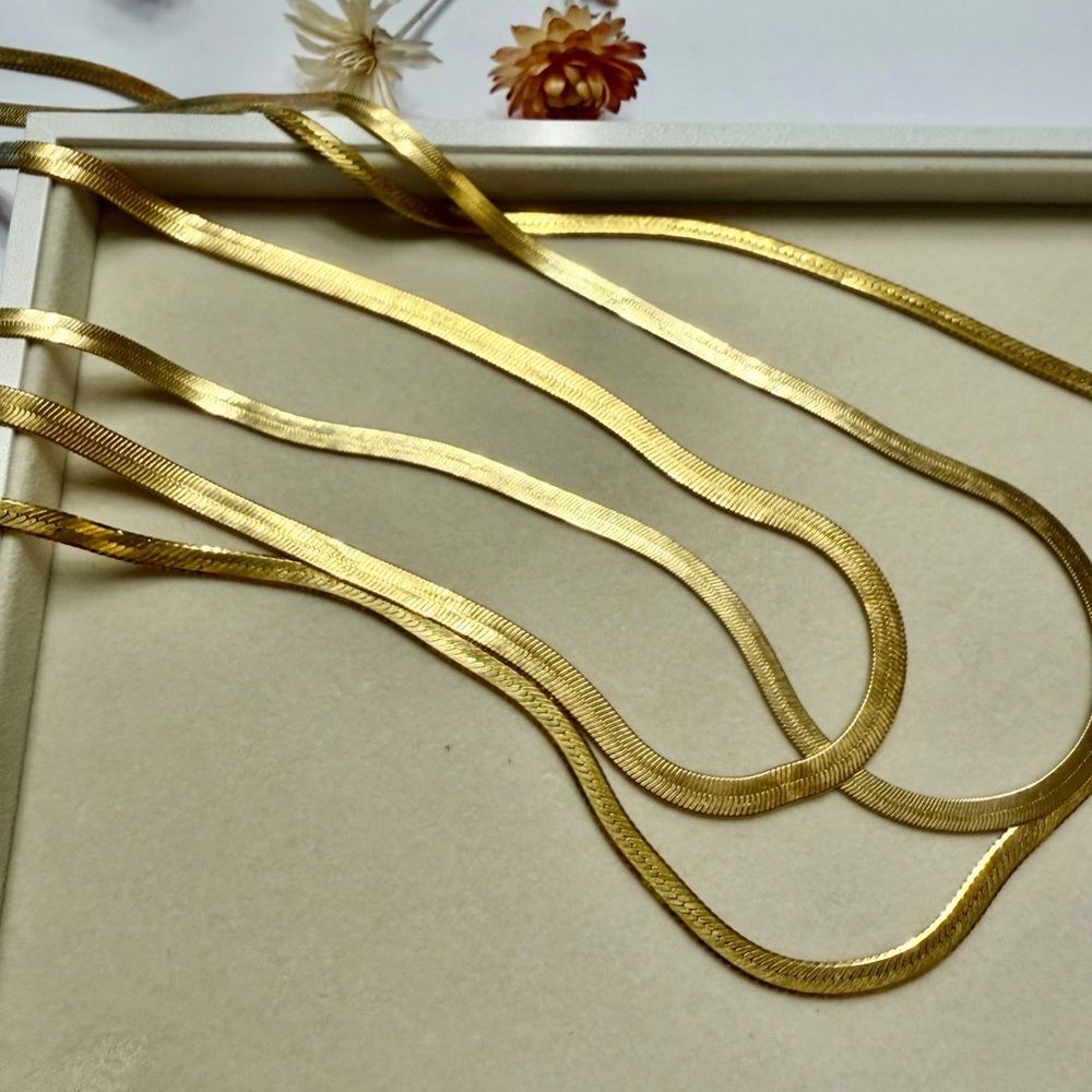 Vintage Elegant Gold Tone Herringbone Snake Chain Necklaces Set of 3